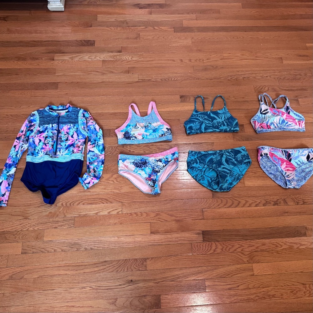 Athleta Girl Swimwear Lot size 14/16